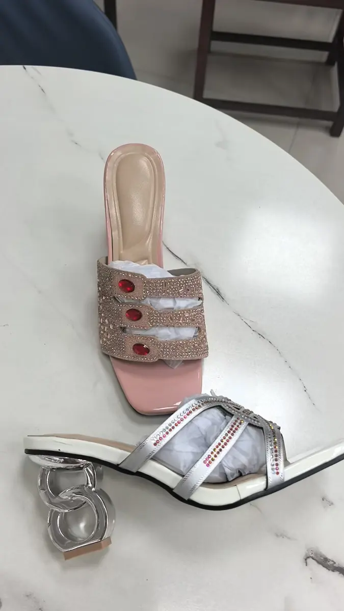 Pearl decorative slipper for women wholesale footwear